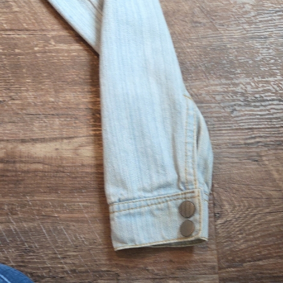 Highway Jeans Blue Cropped Jean Jacket With Snaps Junior Size XS - Picture 8 of 9